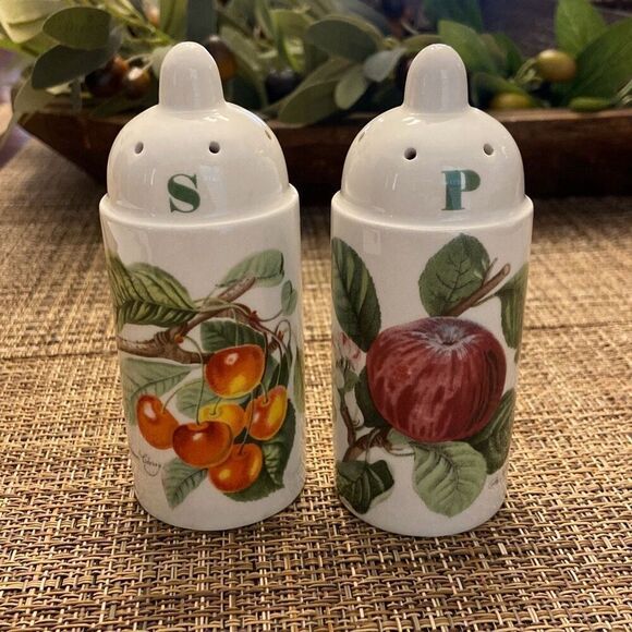Pomona by Portmeirion Apple and Cherry Fruit Salt and Pepper Shaker Set - Picture 1 of 11